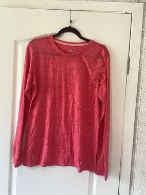 Under Armour  Pink Long Sleeve Performance Tee XL EUC